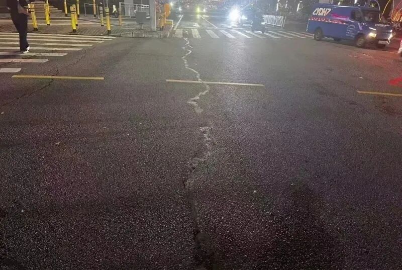 网友在评论区分享的现场近距离实拍图